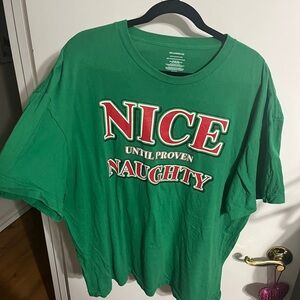 ❣️ 2X Green Graphic T-Shirt with Red and White Text